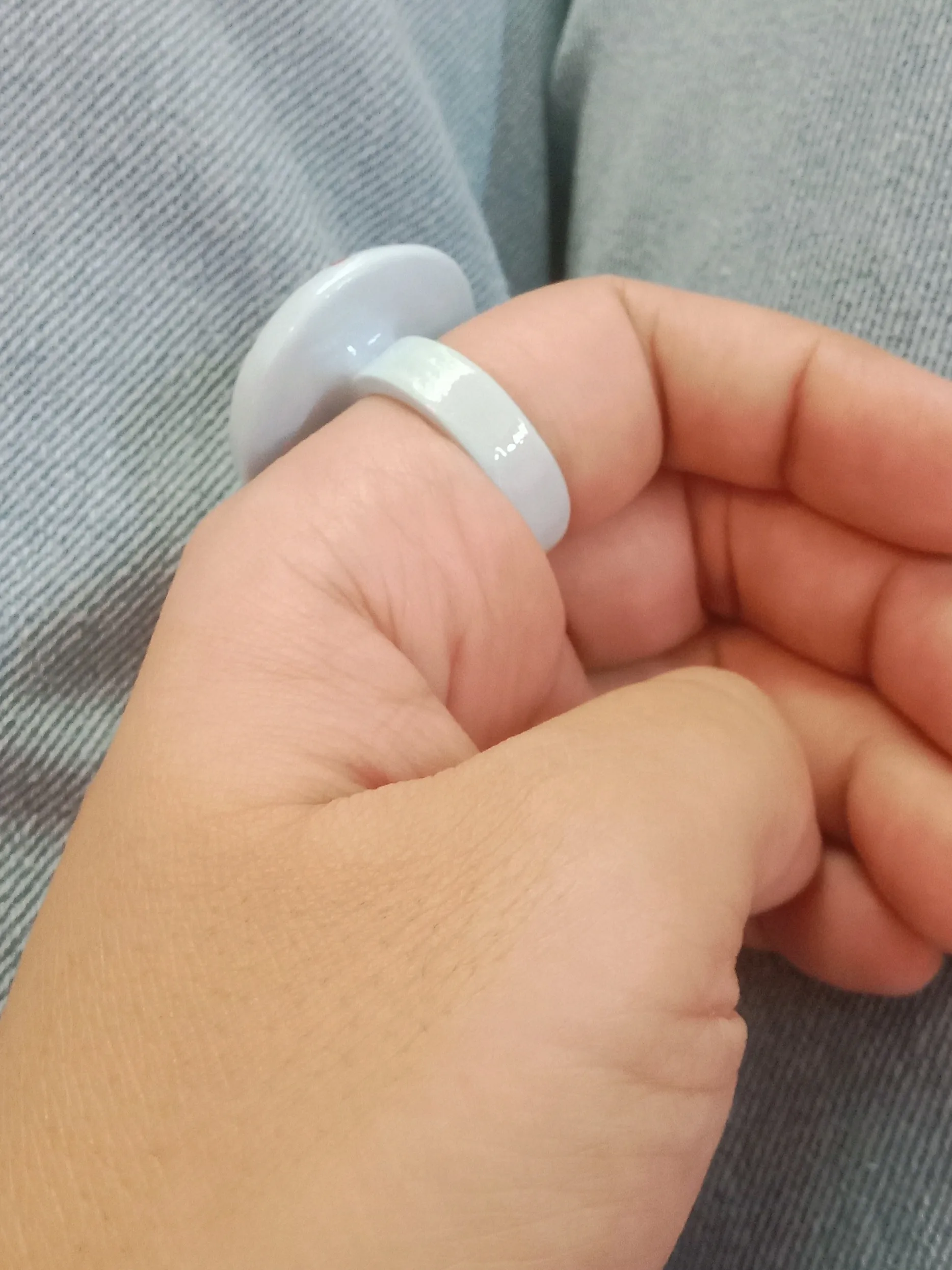 Chunky ring made of clay
